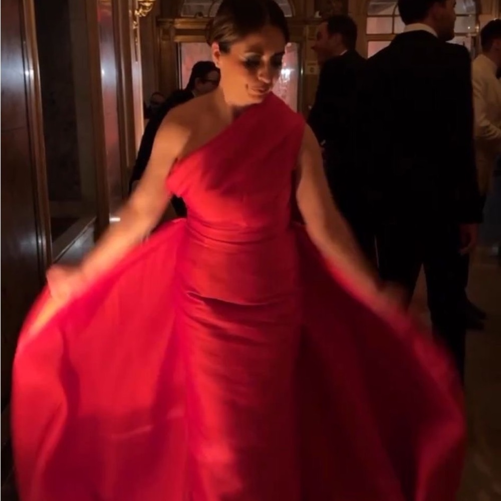 Solace London, UK10/US 6, Red gown - Picture 4 of 4